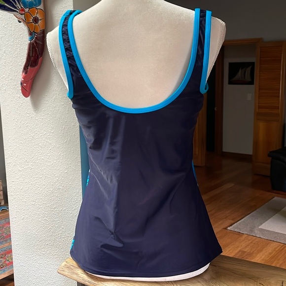 Roots Bathing Suit Top - Picture 3 of 8